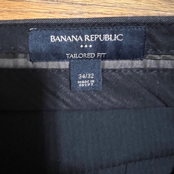 Banana republic dress pants. Grey size 34/32 MENS - Picture 2 of 3